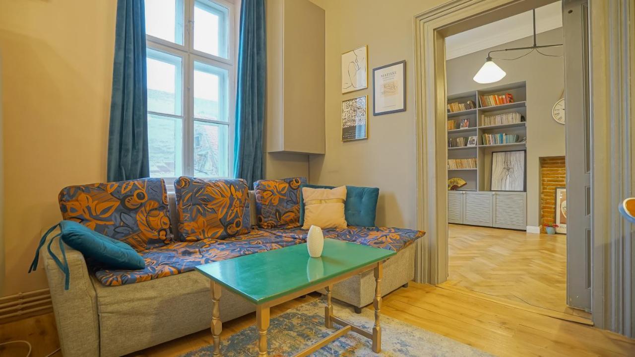 Coroni Republic Apart Apartamento Braşov Exterior foto